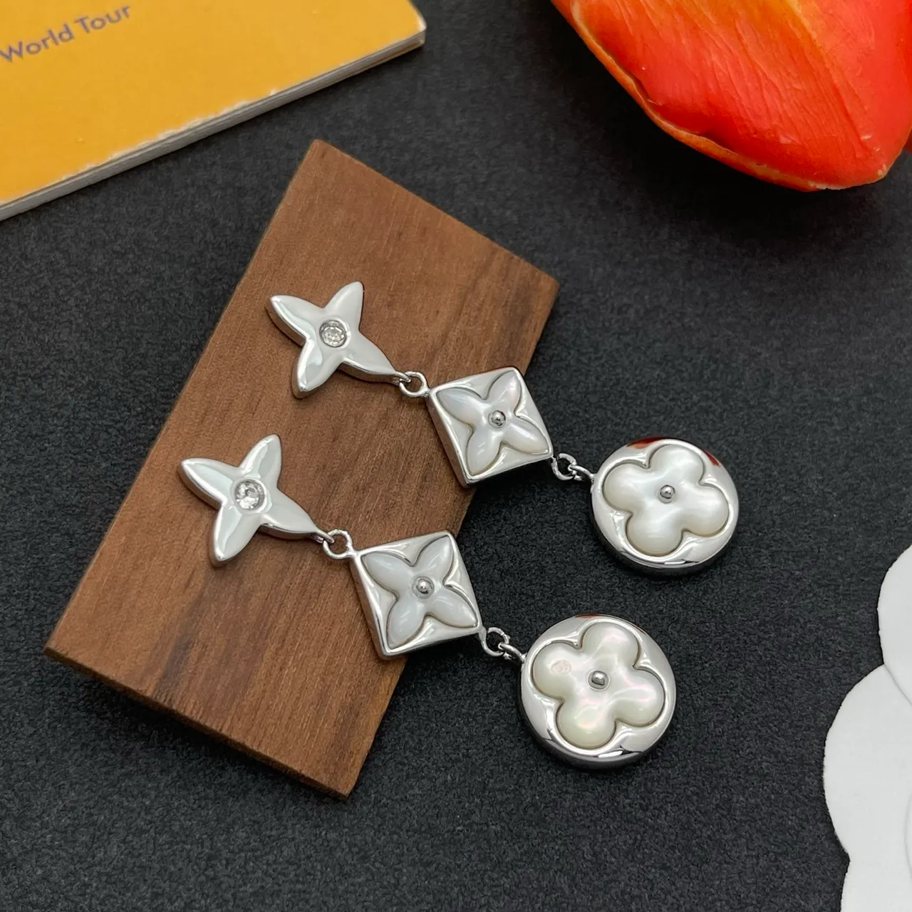 Louis Vuitton Blossom Floral Drop Earrings 6