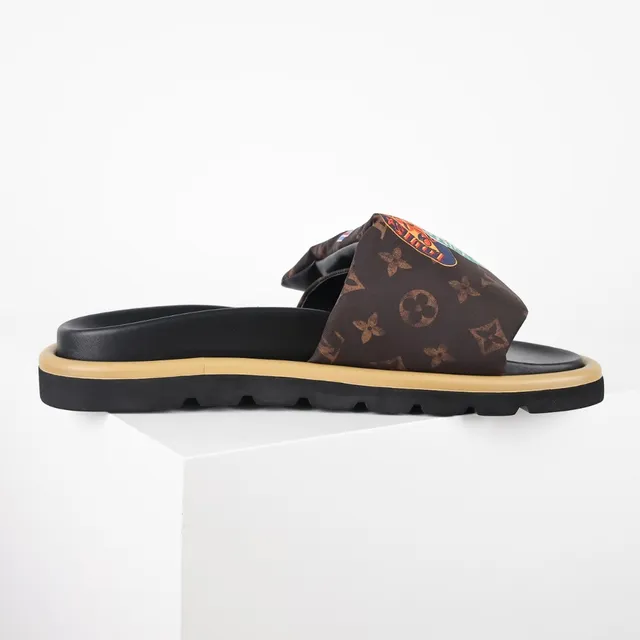 Louis Vuitton Brown Beige Monogram Canvas Strap Padded Fabric Upper Slippers 7