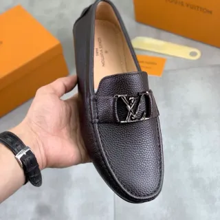 Louis Vuitton বাকলড লোফার বাদামী সিলভার দানাযুক্ত চামড়া ধাতু LV বাকল লোফার