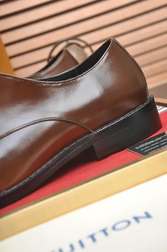 Louis Vuitton حذاء أكسفورد جلد بني كاب تو 2
