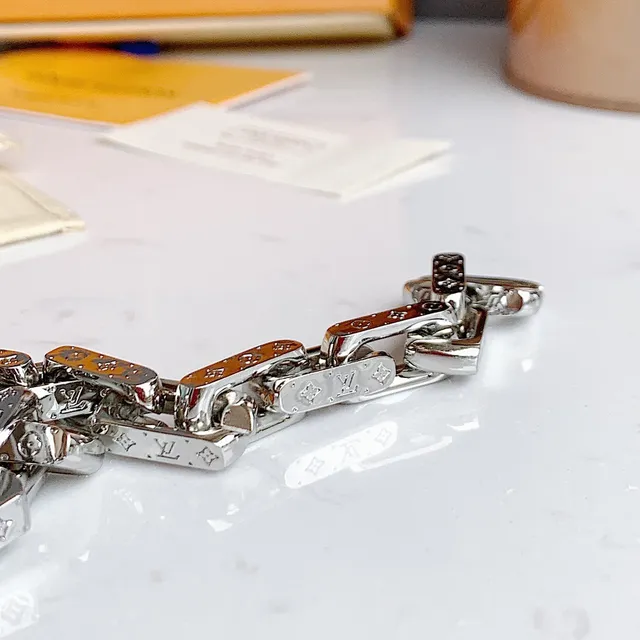 Louis Vuitton Chunky Chain-Link Engraved Monogram Bracelet 3
