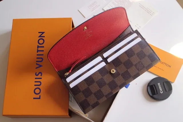 Louis Vuitton Damier Azur bege cinza xadrez tela rosa botão de pressão longo carteira 7