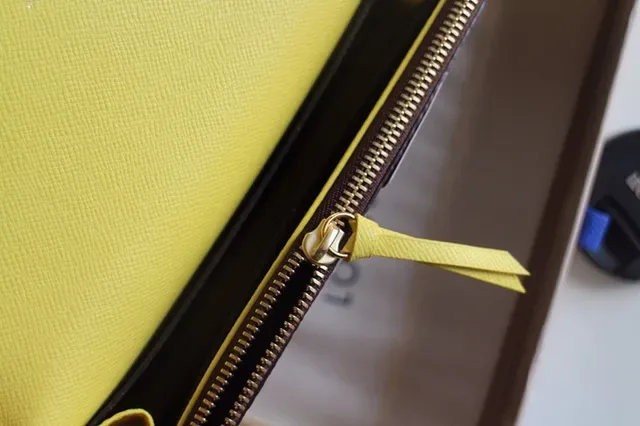 Louis Vuitton Damier Azur bege cinza xadrez tela rosa botão de pressão longo carteira 12
