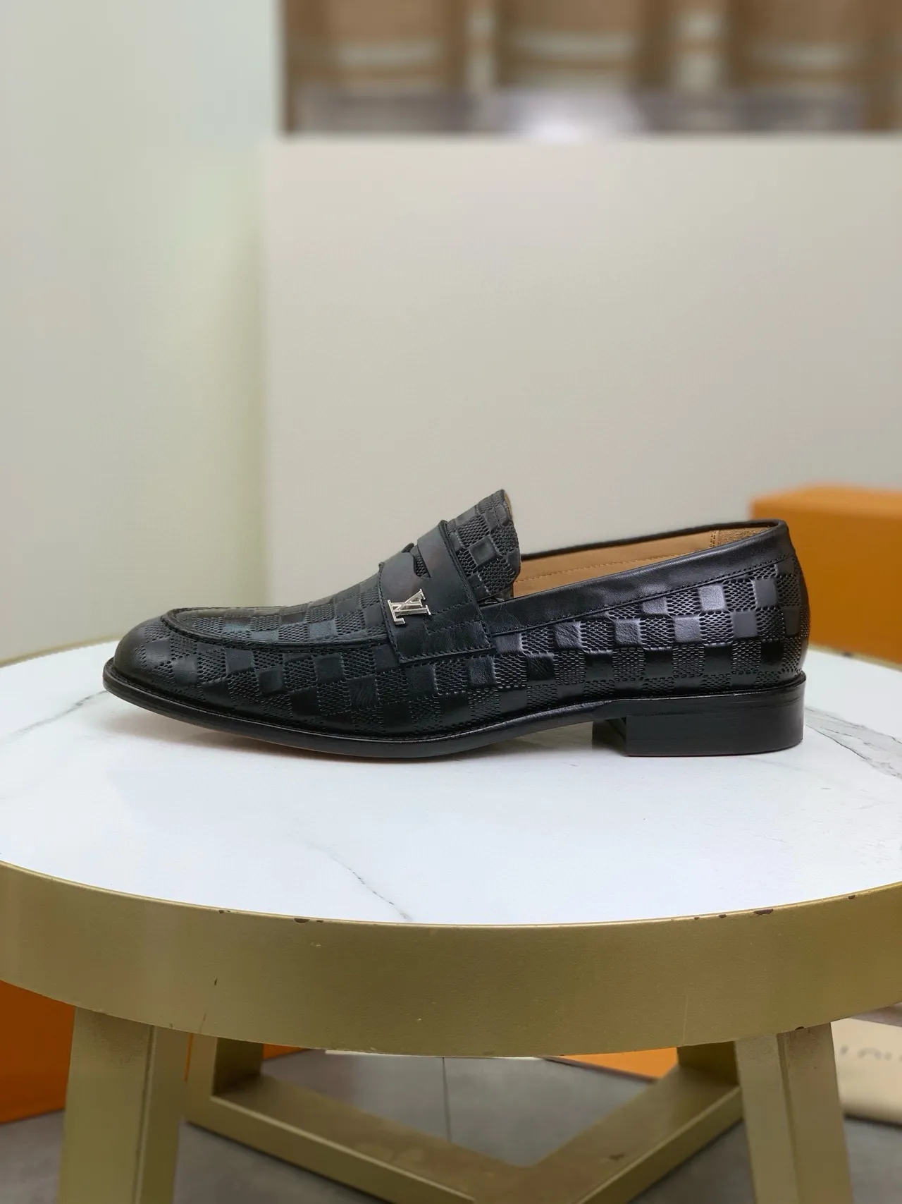 Louis Vuitton Damier Graphite Noir Beige Cuir Perforé à damier Métal LV Boucle Sangle Mocassins 6