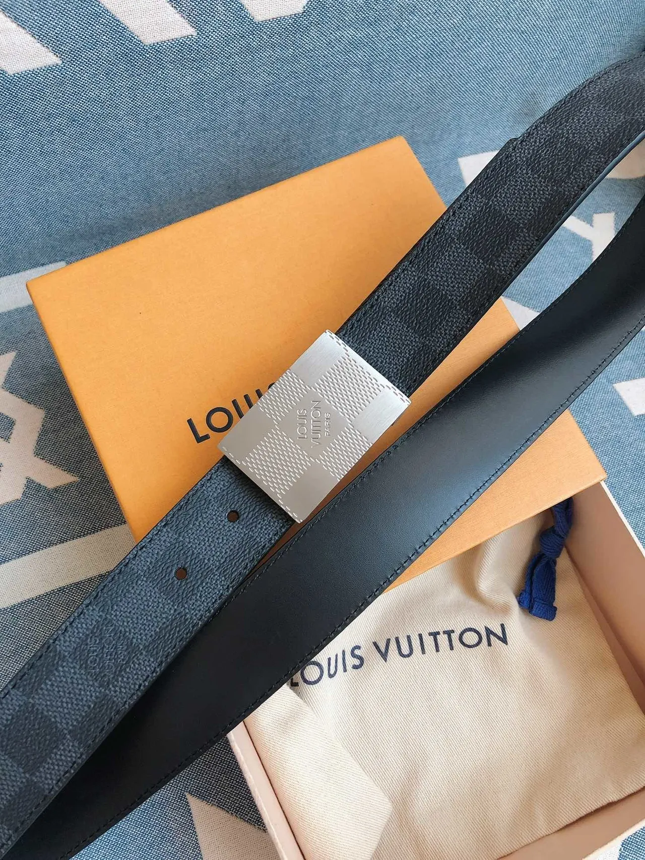 Louis Vuitton Damier Graphite Blue Leather Belt 2