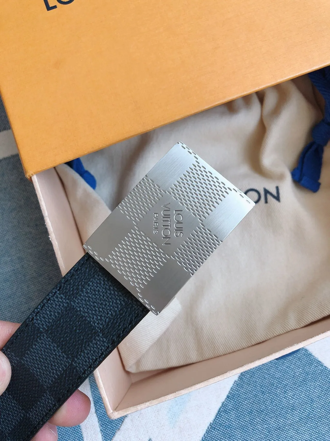 Louis Vuitton Damier Graphite Blue Leather Belt 8