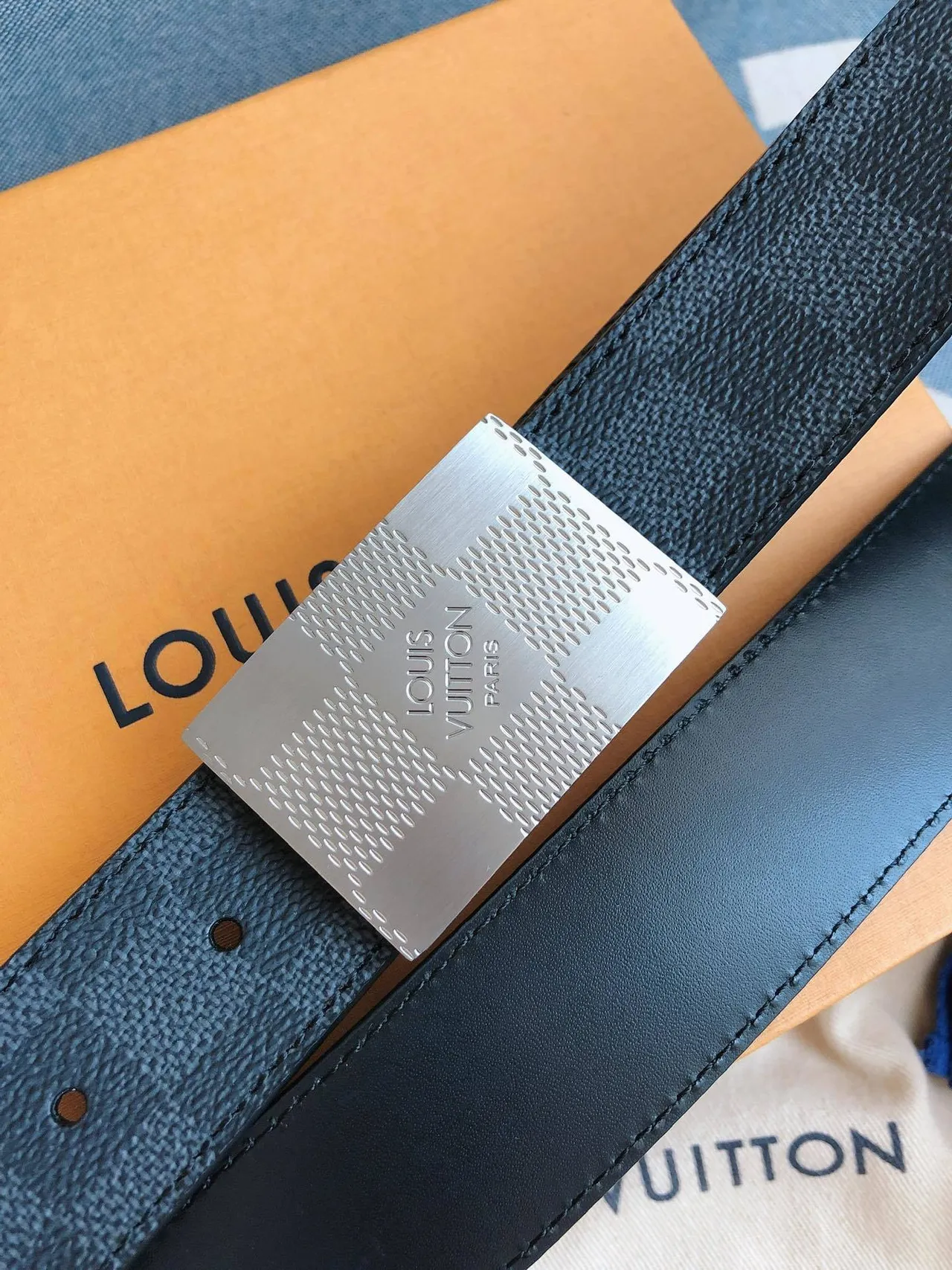 Louis Vuitton Damier Graphite Blue Leather Belt 9