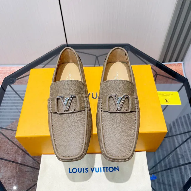 Louis Vuitton Driver Loafer Beige Pebbled Leather Loafers 3