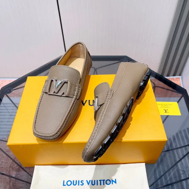 Louis Vuitton Driver Loafer Beige Pebbled Leather Loafers 5
