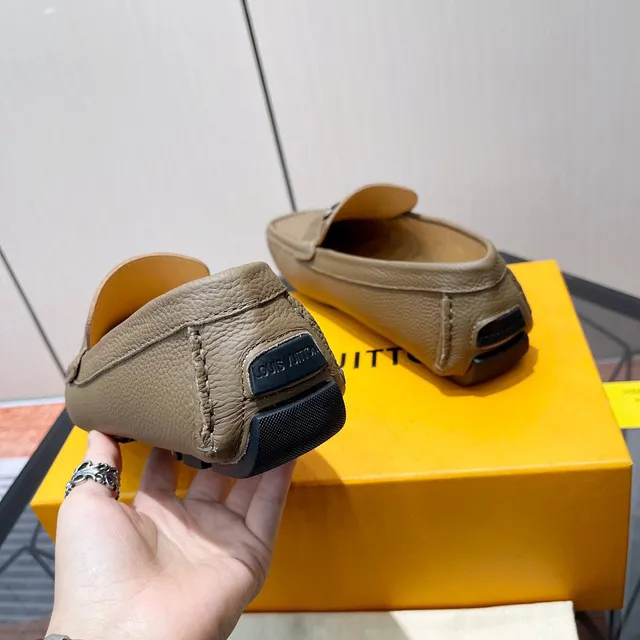 Louis Vuitton Driver Loafer Beige Pebbled Leather Loafers 8