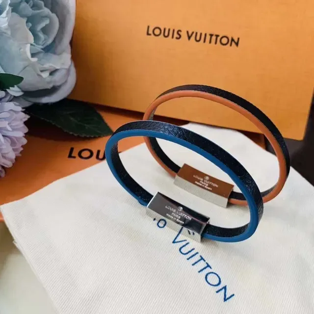 Louis Vuitton EDGE IT Black Blue Leather Band Metal Plaque Bracelet 4