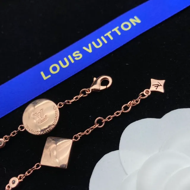 Louis Vuitton Floral Pavé Crystal Rose Gold Bracelet 3