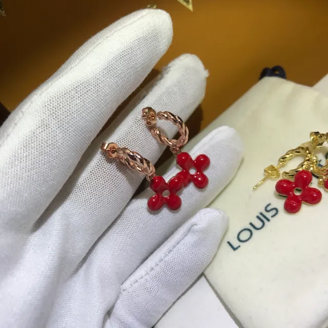 Louis Vuitton Flower Motif Red Gold Twisted Rope Hoop Enamel Charm Earrings 4