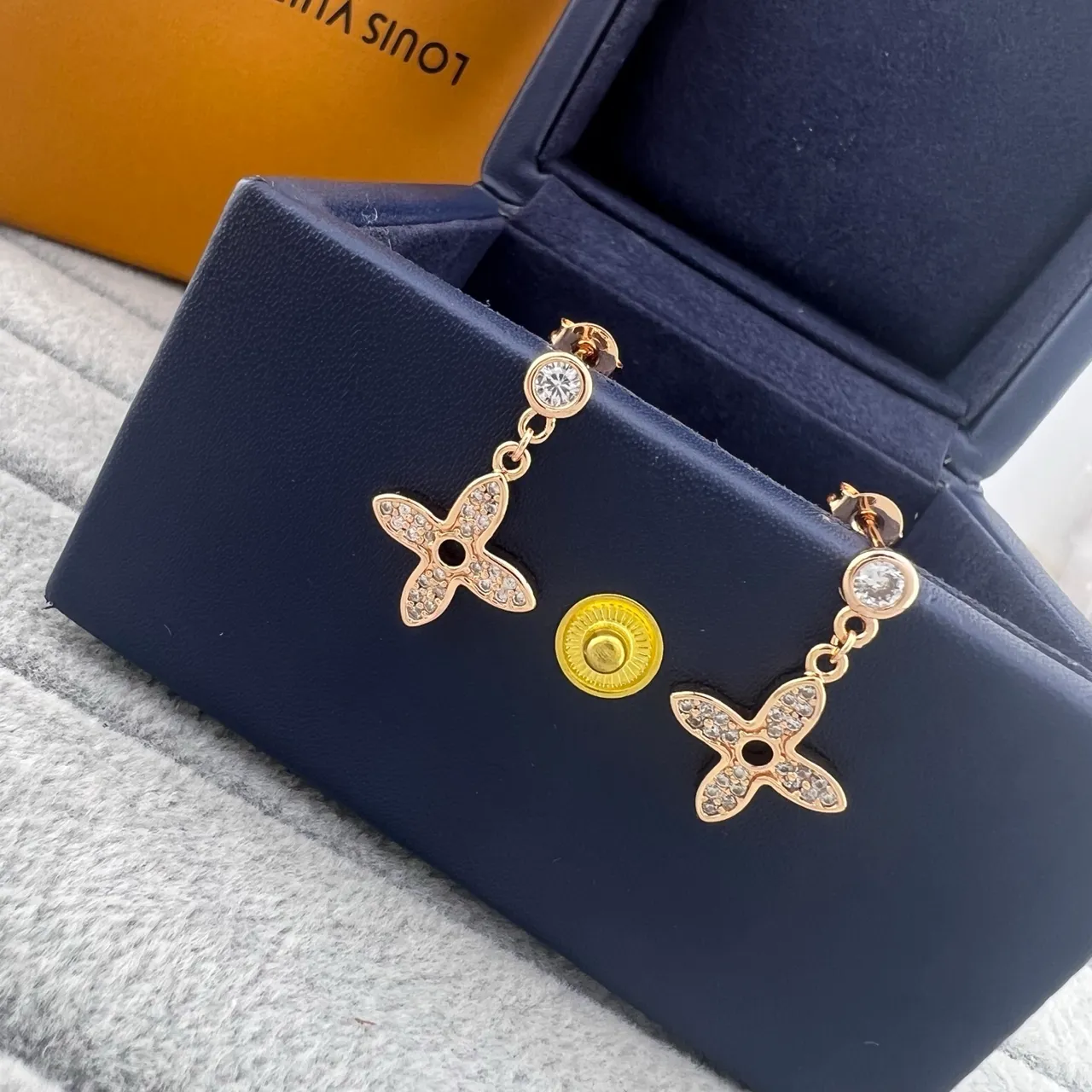 Louis Vuitton Flower Pavé Drop Earrings 5