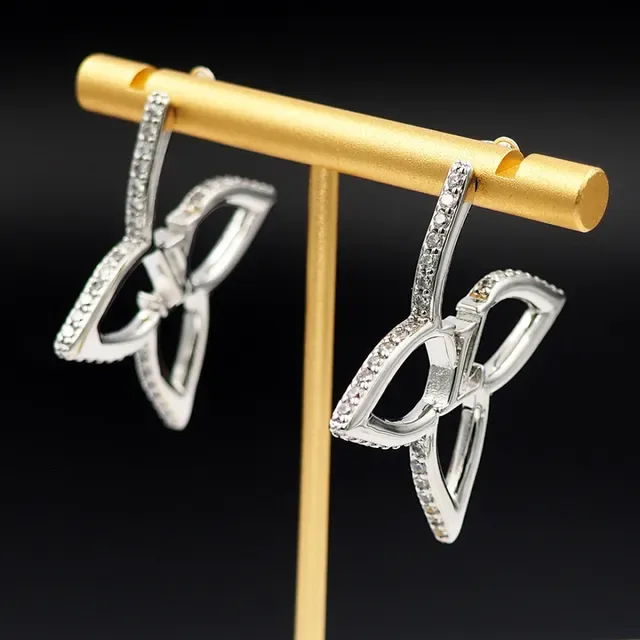 Louis Vuitton Flower Silver Gold Openwork Leaf Silhouette Pavé-Set Edges Earrings 8