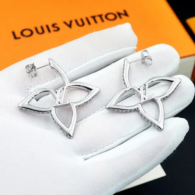 Louis Vuitton Flower Silver Gold Openwork Leaf Silhouette Pavé-Set Edges Earrings 12