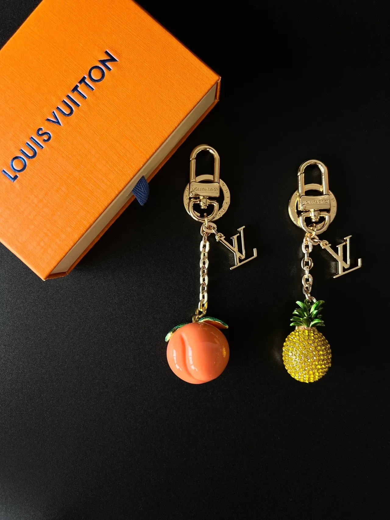 Louis Vuitton Fruit Charms Orange Yellow Enamel And Crystal Embellished Bracelet 8