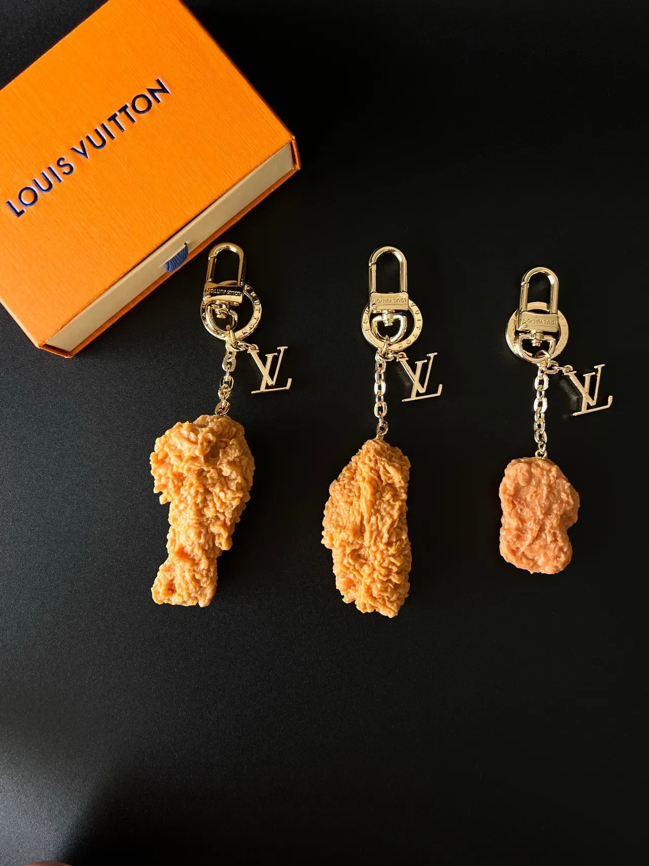 Louis Vuitton Gold Beige Hardware Fried-Chicken-Shaped Pendant Bracelet 9