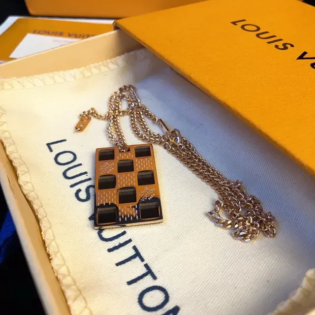 Louis Vuitton Gold Black Rectangular Pendant Grid-Patterned Surface Necklace 4
