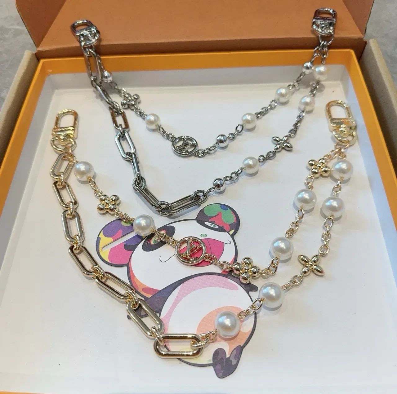 Louis Vuitton Gold-Tone Oval Link Pearl and LV Medallion Bracelet 2