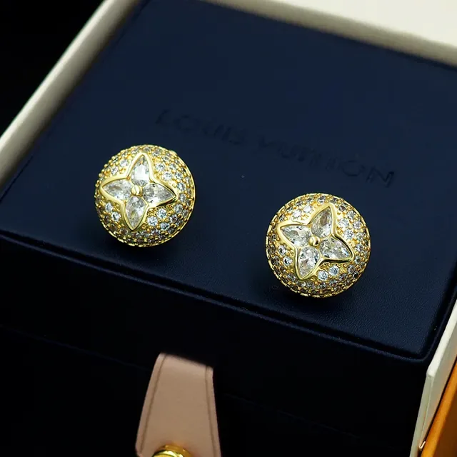 Louis Vuitton Gold-Tone Pavé Crystal Flower Stud Earrings 10