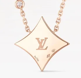 Louis Vuitton Gold White Chain Diamond-Encrusted Quatrefoil Necklace 5