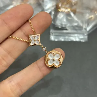 Louis Vuitton Gold White Mother-of-Pearl Floral Necklace