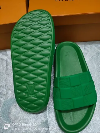 Louis Vuitton Green Molded Rubber Checkerboard Strap Slippers 4