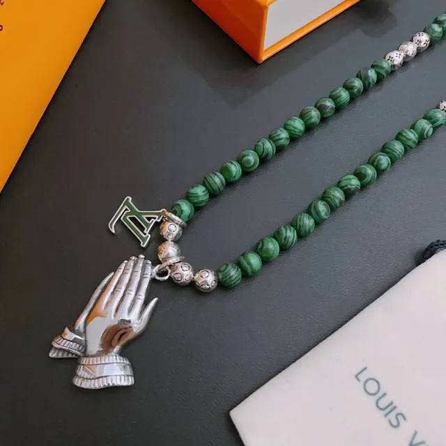Louis Vuitton Green Silver Beaded Malachite-Style Necklace 6