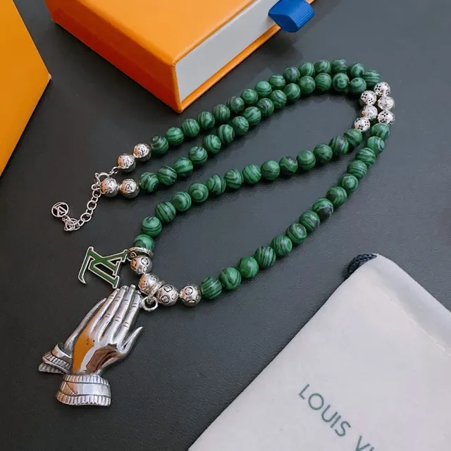 Louis Vuitton Green Silver Beaded Malachite-Style Necklace 8