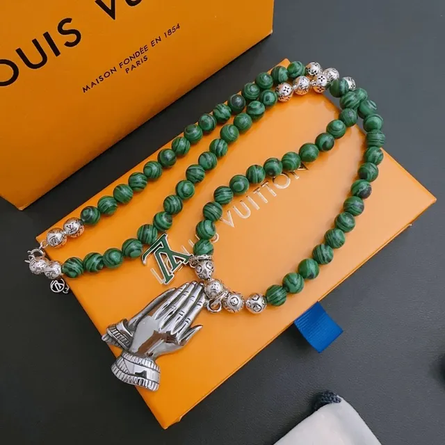 Louis Vuitton Green Silver Beaded Malachite-Style Necklace 9