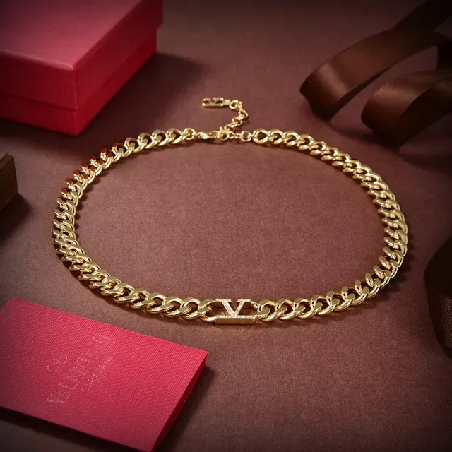 Louis Vuitton Iconic Chain Gold-Tone Monogram Necklace 8