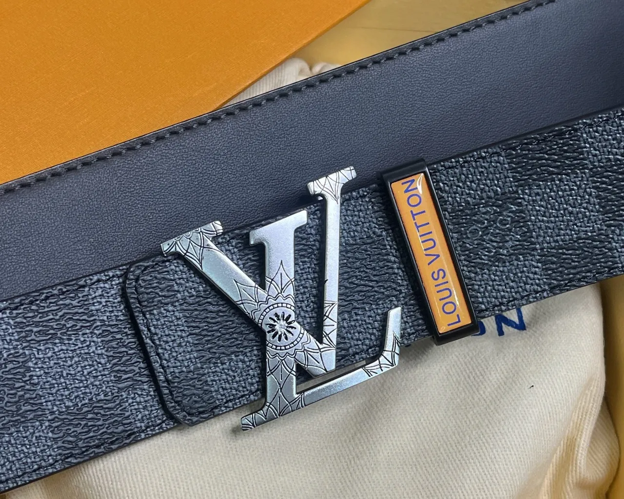 Louis Vuitton Initiales Damier Graphite Leather Belt 4