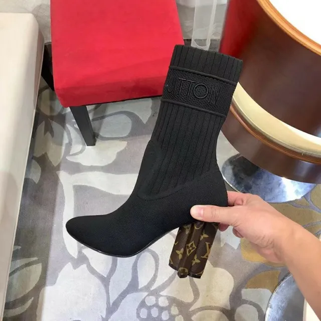 Louis Vuitton Tricoté Noir Marron Côtelé Style Chaussette Supérieure Monogrammé Talon Bloc Bottines Cheville 2