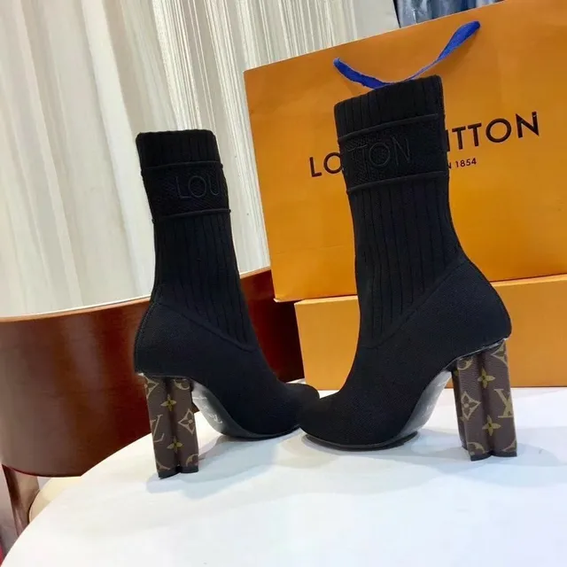 Louis Vuitton Tricoté Noir Marron Côtelé Style Chaussette Supérieure Monogrammé Talon Bloc Bottines Cheville 3