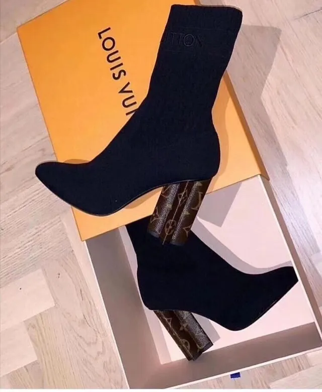 Louis Vuitton Tricoté Noir Marron Côtelé Style Chaussette Supérieure Monogrammé Talon Bloc Bottines Cheville 4