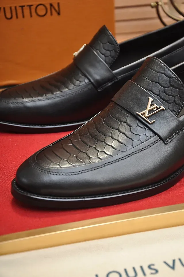 Louis Vuitton Loafer Black Gold Leather Snakeskin-Textured Vamp Loafer 2