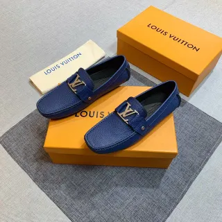 Louis Vuitton Mocassim Couro Granulado Azul Marinho Fivela de Metal Slip-On Loafers