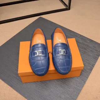 Louis Vuitton 海军蓝鳄鱼压花皮革乐福鞋