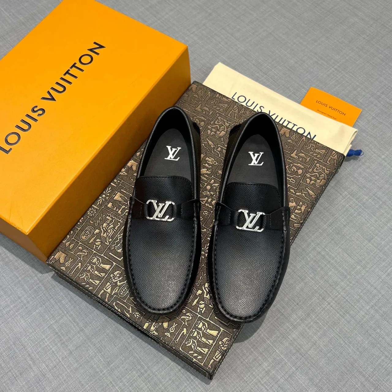Louis Vuitton LV Buckle Loafer Black Textured Leather Loafers 6