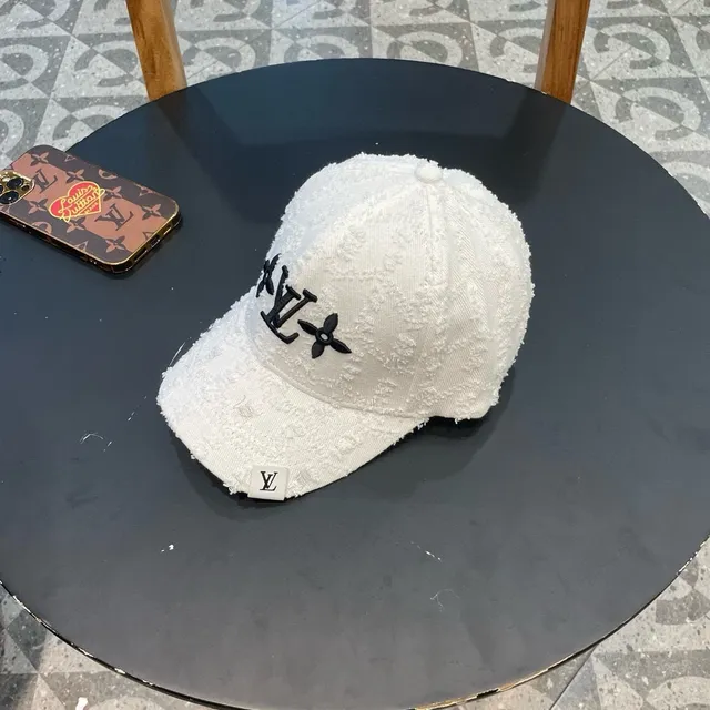 Louis Vuitton LV Flower Distressed White Baseball Cap 3