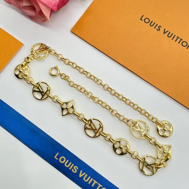 Louis Vuitton LV Flower Gold-Tone Chain Necklace 4