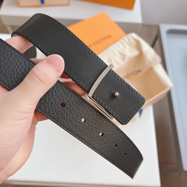 Louis Vuitton LV Initiales Black Pebbled Leather Belt 7