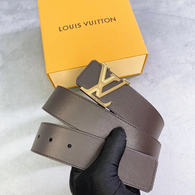 Louis Vuitton LV Initiales Brown Gold Interlocking Buckle Smooth Leather Belt 3