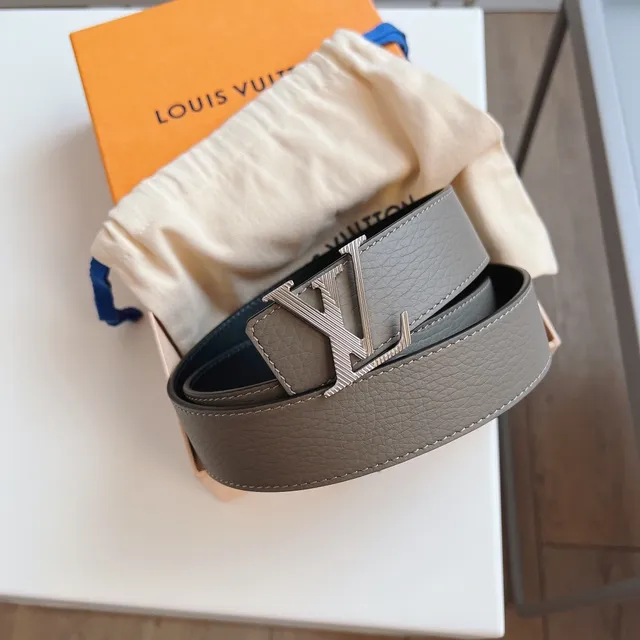Louis Vuitton LV Initiales Gray Black Grained Monogram Buckle Leather Belt 8