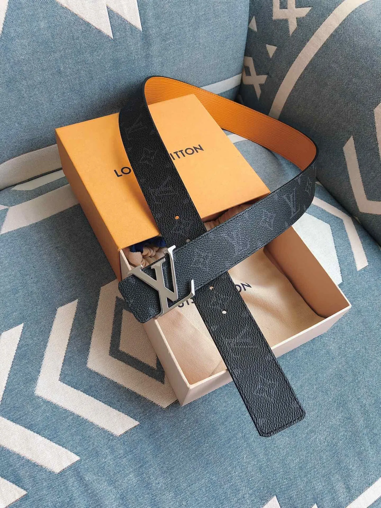 Louis Vuitton LV Initiales Monogram Leather Belt 9