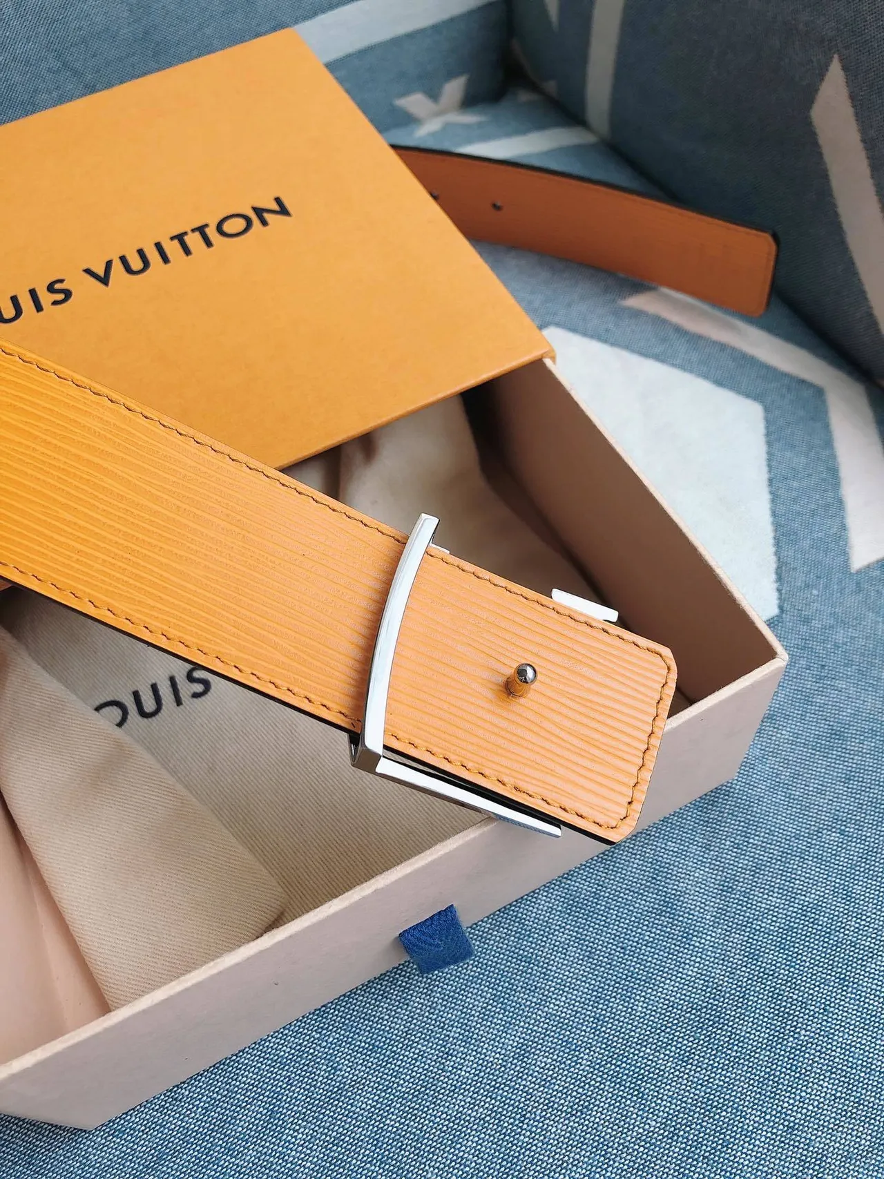 Louis Vuitton LV Initiales Monogram Leather Belt 3