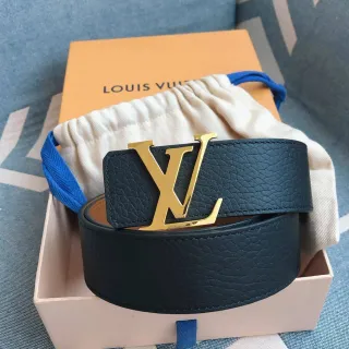 Louis Vuitton LV Initiales Navy Pebbled Leather Belt