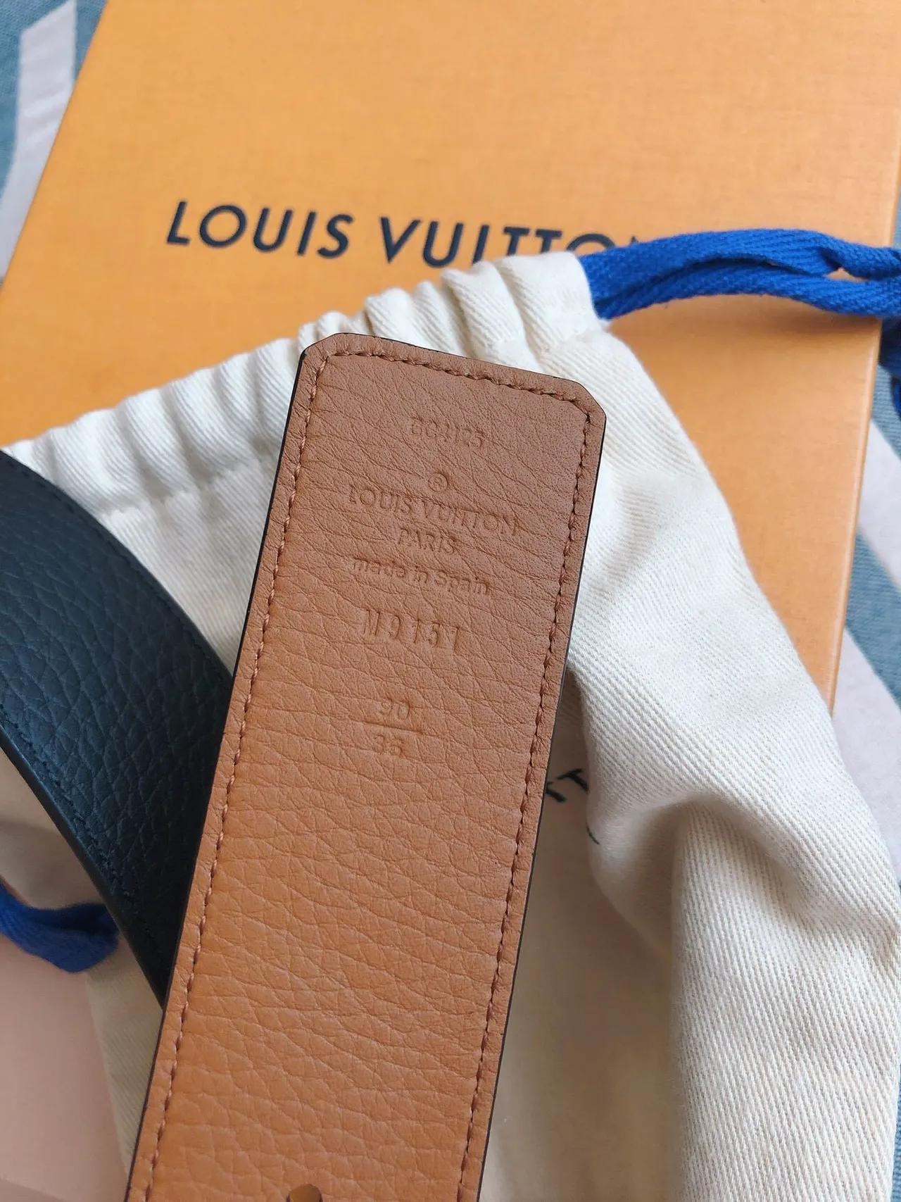 Louis Vuitton LV Initiales Navy Pebbled Leather Belt 4
