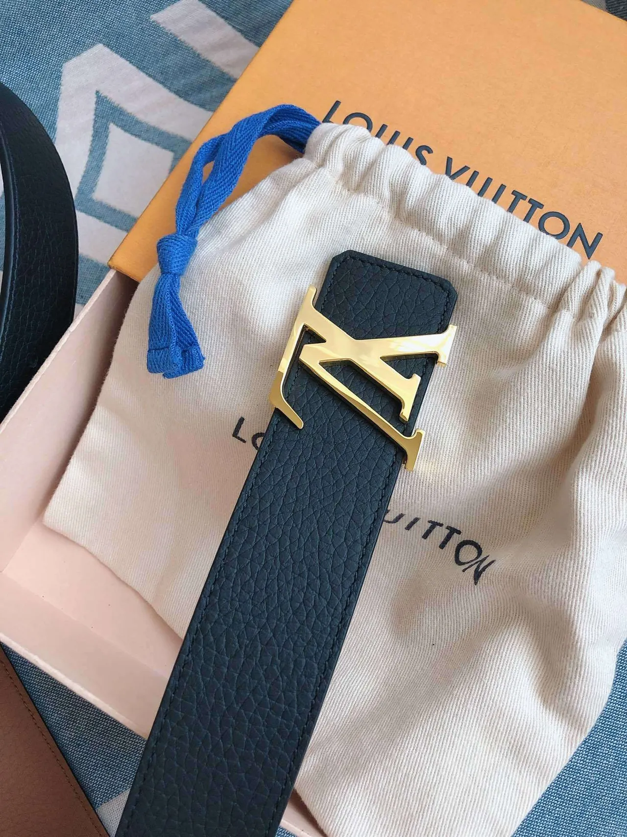 Louis Vuitton LV Initiales Navy Pebbled Leather Belt 6